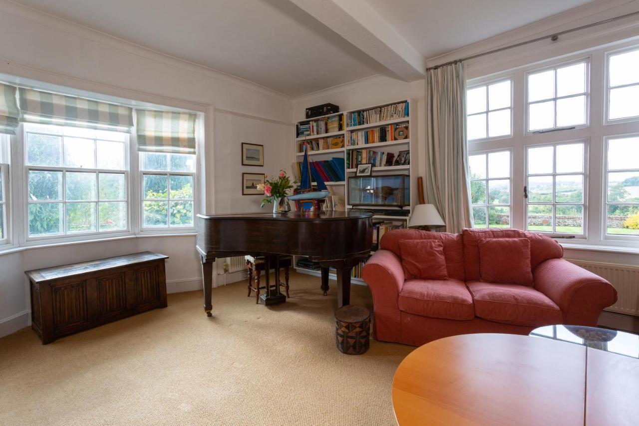 Pounce Hall -Stunning Historic Home In Rural Essex سافرون والدن المظهر الخارجي الصورة