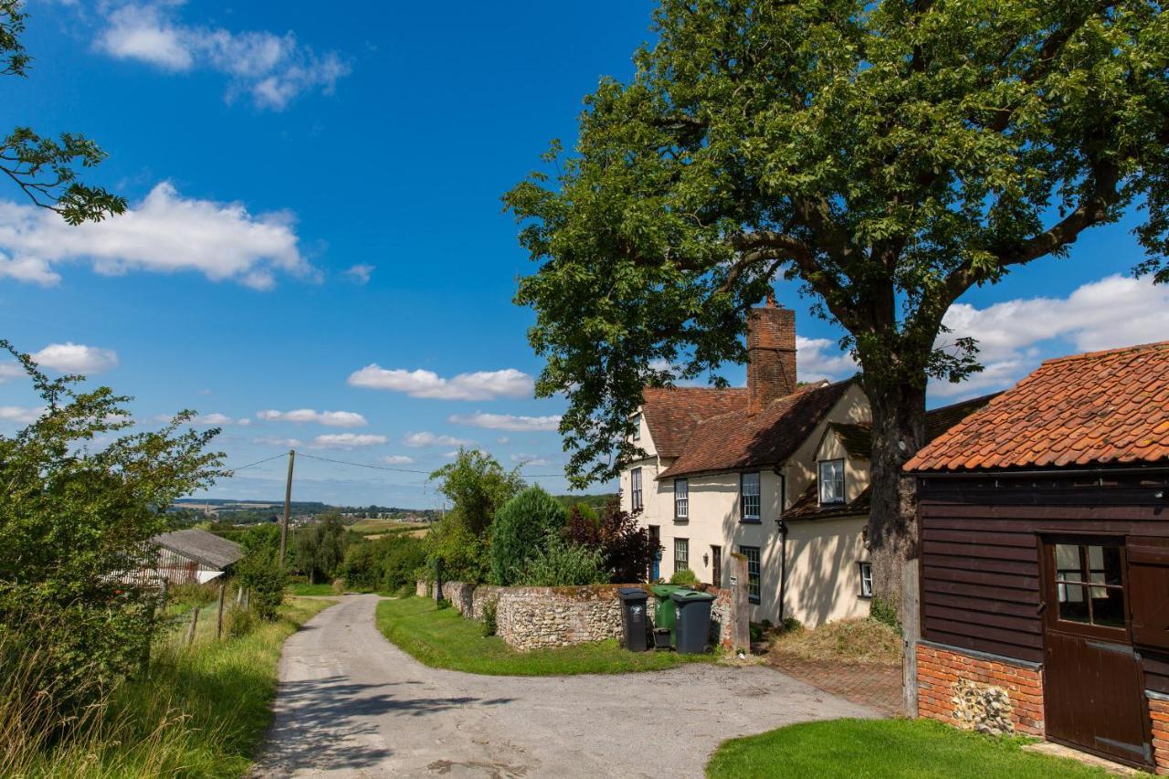 Pounce Hall -Stunning Historic Home In Rural Essex سافرون والدن المظهر الخارجي الصورة