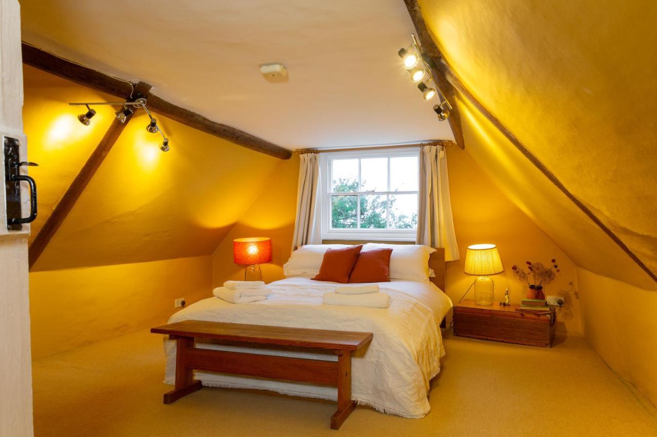Pounce Hall -Stunning Historic Home In Rural Essex سافرون والدن المظهر الخارجي الصورة