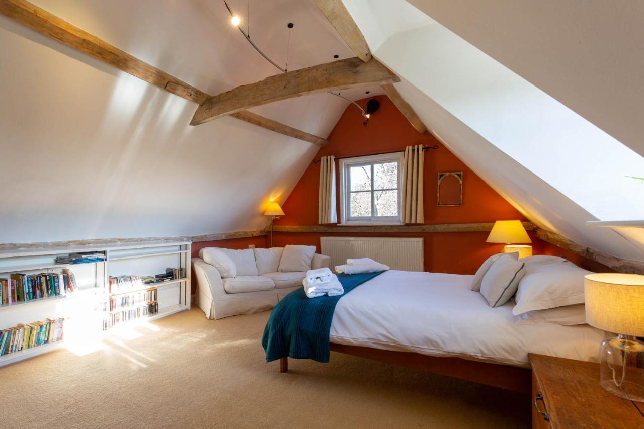 Pounce Hall -Stunning Historic Home In Rural Essex سافرون والدن المظهر الخارجي الصورة